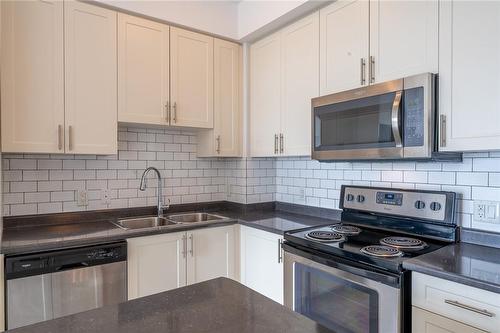 2490 Old Bronte Road|Unit #521, Oakville, ON - Indoor Photo Showing Kitchen With Double Sink