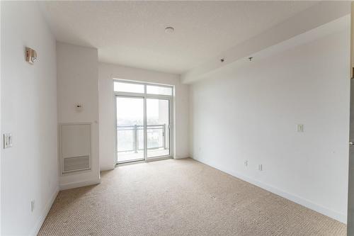 2490 Old Bronte Road|Unit #521, Oakville, ON - Indoor Photo Showing Other Room