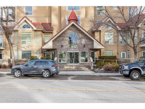 1088 Sunset Drive Unit# 546, Kelowna, BC -  With Facade