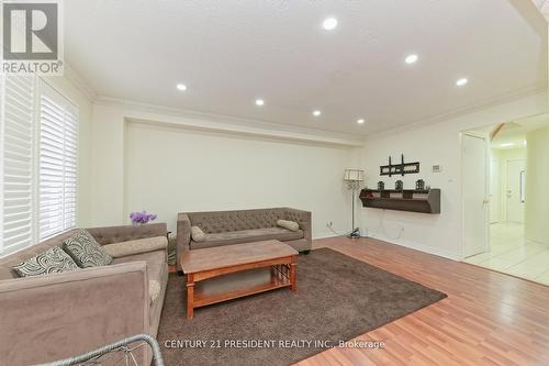 58 Bach Boulevard, Brampton, ON - Indoor Photo Showing Living Room