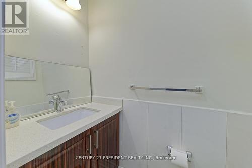 58 Bach Boulevard, Brampton, ON - Indoor Photo Showing Bathroom