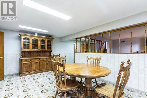 2485 Privet Crescent, Mississauga, ON - Indoor Photo Showing Dining Room