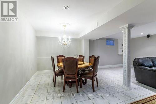 2485 Privet Crescent, Mississauga, ON - Indoor Photo Showing Dining Room