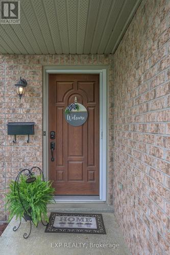 15 Bowcott Cres, London, ON - Outdoor