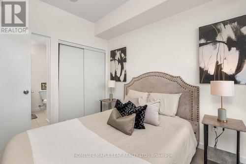 426 - 52 Forest Manor Road, Toronto, ON - Indoor Photo Showing Bedroom