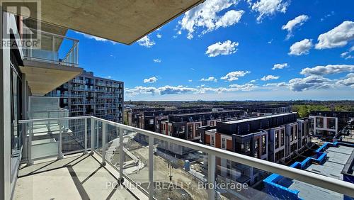 723 - 2 David Eyer Road, Richmond Hill, ON - Outdoor With View With Exterior