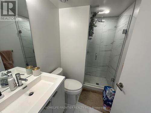 1605 - 55 Cooper Street, Toronto, ON - Indoor Photo Showing Bathroom