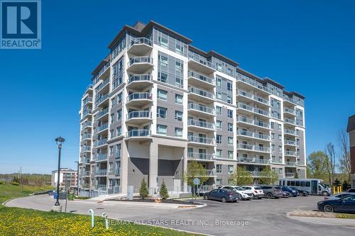 809 - 58 Lakeside Terrace, Barrie, ON - Outdoor With Balcony With Facade