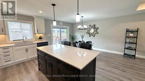 17 Gavin Crescent, Quinte West, ON - Indoor Photo Showing Kitchen With Double Sink