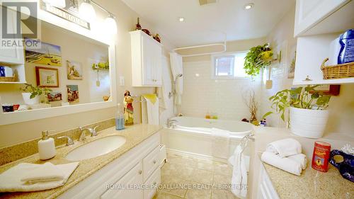17 Briarwood Crescent, Belleville, ON - Indoor Photo Showing Bathroom