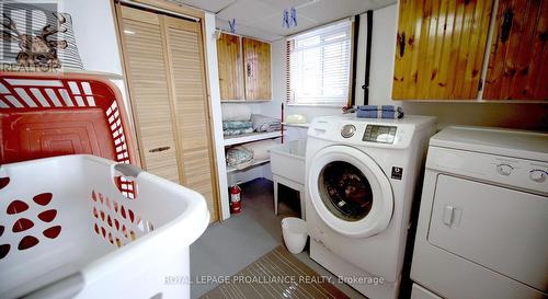 17 Briarwood Crescent, Belleville, ON - Indoor Photo Showing Laundry Room