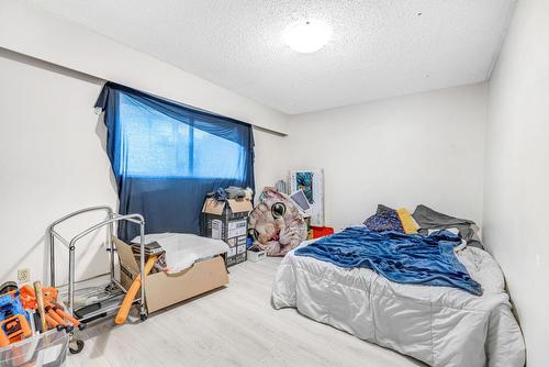 1-6 46176 Cleveland Avenue, Chilliwack, BC - Indoor Photo Showing Bedroom