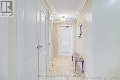 1002 - 1 Royal Orchard Boulevard, Markham, ON - Indoor Photo Showing Other Room