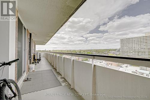 1002 - 1 Royal Orchard Boulevard, Markham, ON - Outdoor With Balcony With Exterior