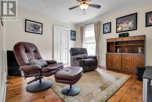 196 Walton Street, Port Hope, ON - Indoor Photo Showing Living Room