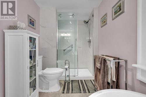 196 Walton Street, Port Hope, ON - Indoor Photo Showing Bathroom