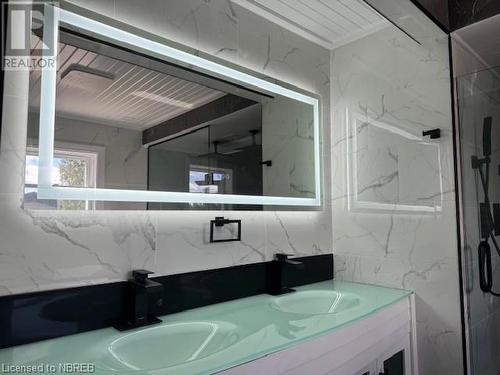 310 Dovercourt Road, Sturgeon Falls, ON - Indoor Photo Showing Bathroom