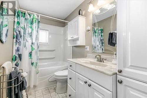 3020 Trottier Avenue, Chelmsford, ON - Indoor Photo Showing Bathroom