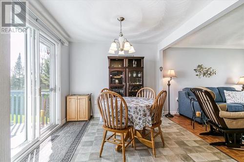 3020 Trottier Avenue, Chelmsford, ON - Indoor Photo Showing Dining Room