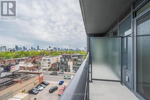 613 - 500 Dupont Street, Toronto, ON - Outdoor With View