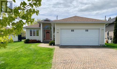 25 Maplehurst Crescent, Prince Edward County, ON - Outdoor With Facade