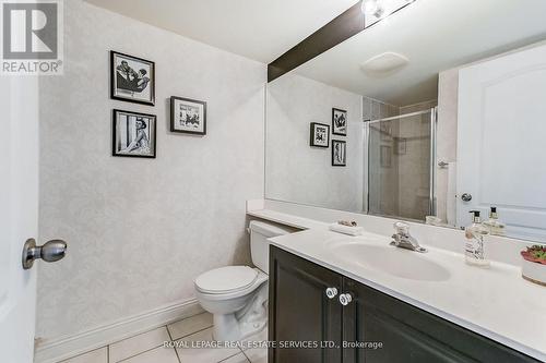 1018 - 2111 Lake Shore Boulevard W, Toronto, ON - Indoor Photo Showing Bathroom