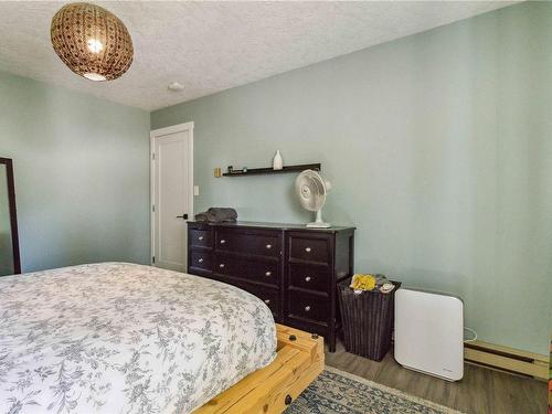 2625 Ernhill Dr, Langford, BC - Indoor Photo Showing Bedroom