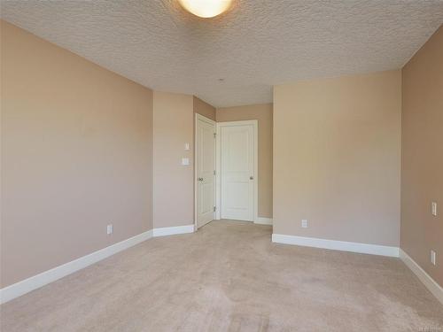 21-486 Royal Bay Dr, Colwood, BC - Indoor Photo Showing Other Room