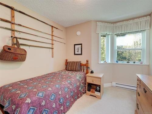 21-486 Royal Bay Dr, Colwood, BC - Indoor Photo Showing Bedroom