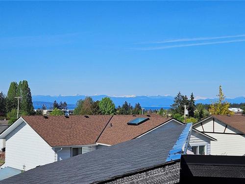 126 Cabot Crt, Parksville, BC - Outdoor With Body Of Water