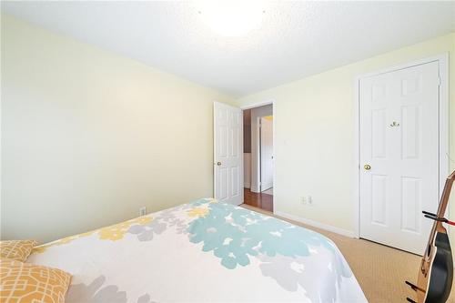 2915 Headon Forest Drive|Unit #36, Burlington, ON - Indoor Photo Showing Bedroom