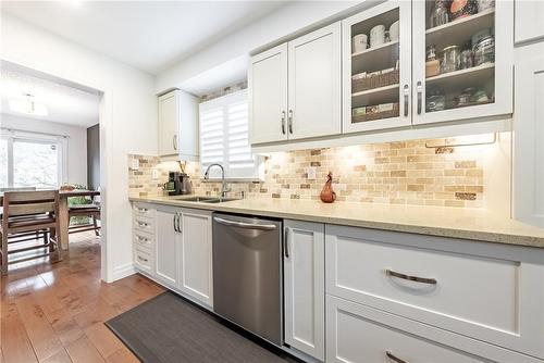 2915 Headon Forest Drive|Unit #36, Burlington, ON - Indoor Photo Showing Kitchen With Double Sink With Upgraded Kitchen