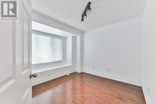 2032 Lakeshore Road W, Mississauga, ON - Indoor Photo Showing Other Room