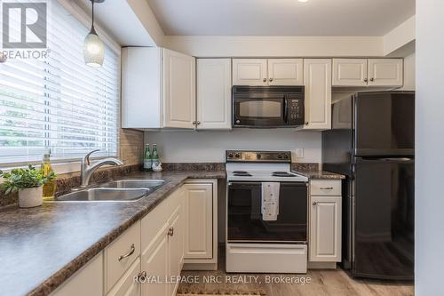 68 - 151 Linwell Road, St. Catharines, ON - Indoor Photo Showing Kitchen With Double Sink