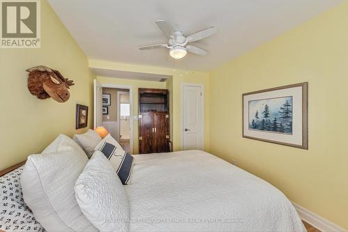 40 Belgrove Crescent, Tiny, ON - Indoor Photo Showing Bedroom