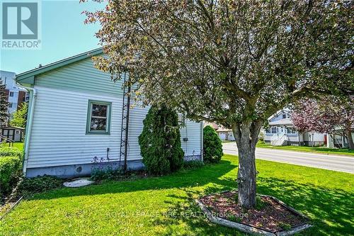 575 Steele Street, Port Colborne, ON - Outdoor