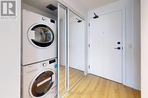 2616 - 319 Jarvis Street, Toronto, ON - Indoor Photo Showing Laundry Room