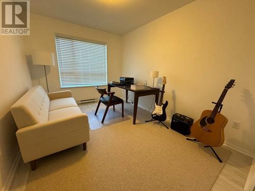 305 3156 Dayanee Springs Boulevard, Coquitlam, BC - Indoor Photo Showing Other Room