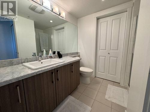 305 3156 Dayanee Springs Boulevard, Coquitlam, BC - Indoor Photo Showing Bathroom