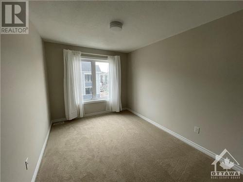 304 Ilmenite Private, Ottawa, ON - Indoor Photo Showing Other Room