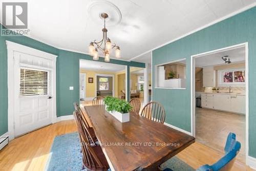 17 Waubeek Street, Parry Sound, ON - Indoor Photo Showing Dining Room