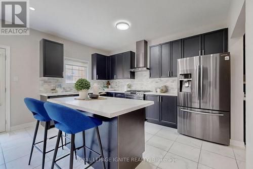 1825 William Lott Drive, Oshawa, ON - Indoor Photo Showing Kitchen With Stainless Steel Kitchen With Upgraded Kitchen