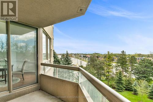 405 - 610 Bullock Drive, Markham, ON - Outdoor With Balcony With Exterior