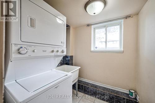 73 - 2395 Bromsgrove Road, Mississauga, ON - Indoor Photo Showing Laundry Room