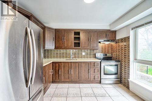 73 - 2395 Bromsgrove Road, Mississauga, ON - Indoor Photo Showing Kitchen