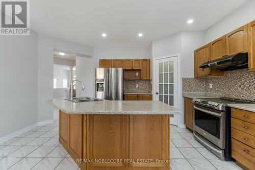 16 Ocean Ridge Drive, Brampton, ON - Indoor Photo Showing Kitchen With Stainless Steel Kitchen With Double Sink