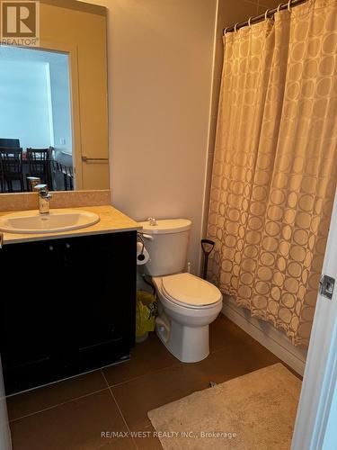 1001 - 4070 Confederation Parkway, Mississauga, ON - Indoor Photo Showing Bathroom