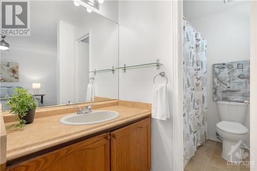 45 Kennevale Drive, Ottawa, ON - Indoor Photo Showing Bathroom