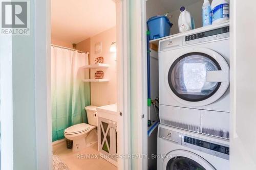 1107 - 715 Don Mills Road, Toronto, ON - Indoor Photo Showing Laundry Room