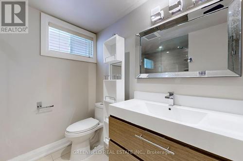 Lower - 8 Terrace Avenue, Toronto, ON - Indoor Photo Showing Bathroom